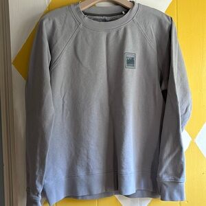 Lightweight Patagonia sweatshirt
